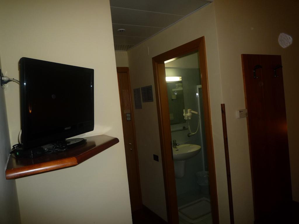 La Cerquetta Hotel Треви Стая снимка
